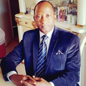 Professeur Bayo -  Marabout Guérisseur Traditionnel